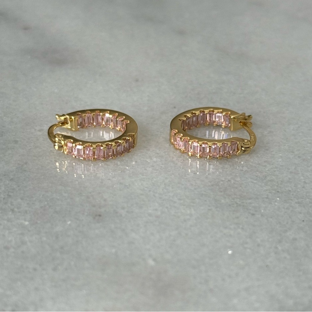 New Stock Gold Light Pink All Around Crystal Pave Hoop Earrings 31$